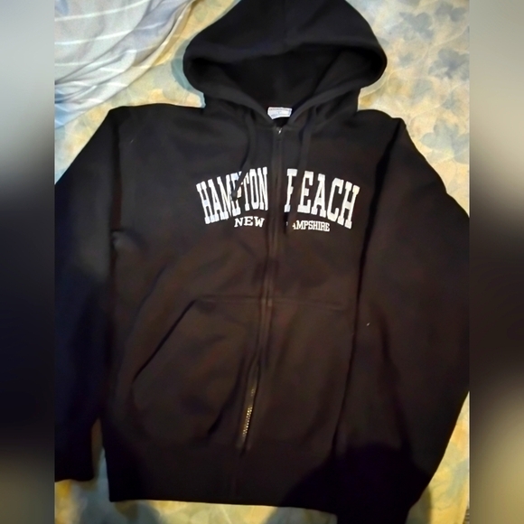 Hooded Black Sweater - Picture 1 of 3